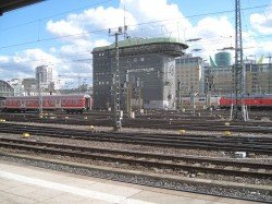 Bahnhof Frankfurt in der Sonne